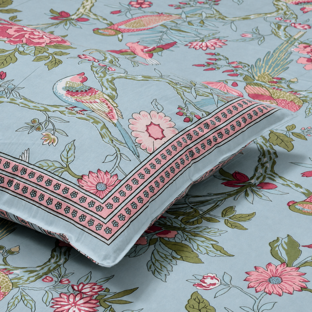 Aqua Saga Hand Block Printed Cotton King Bedsheet Set | 90x108 | 240 TC