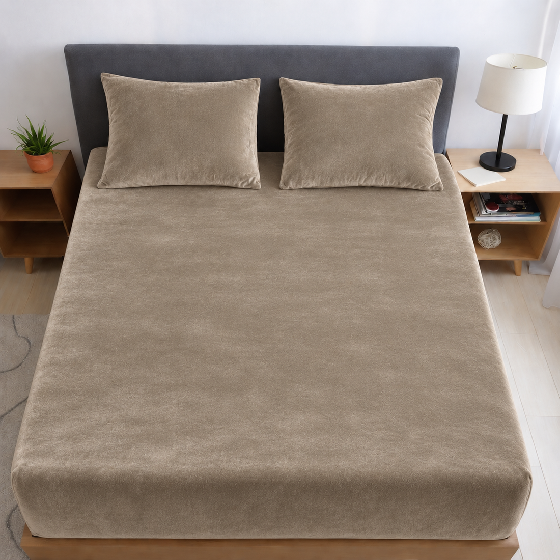 Dessert Warmth Flannel Elastic Fitted King Bedsheet (78×72×8 Inch) with 2 Pillow Covers (18×28 Inch) | Soft & Cozy Winter Bedding