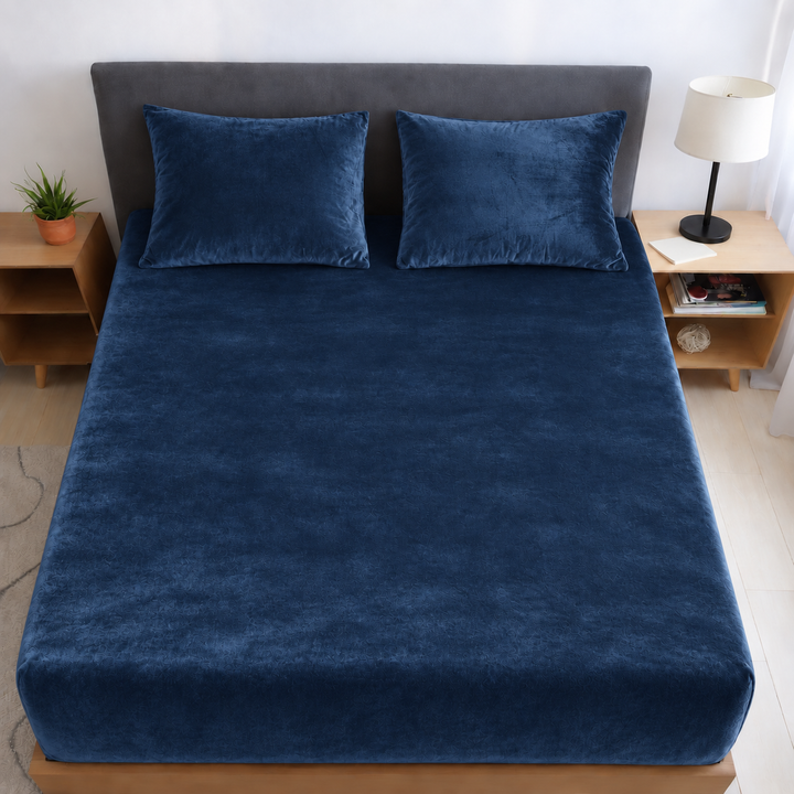 Midnight Warmth Flannel Elastic Fitted King Bedsheet (78×72×8 Inch) with 2 Pillow Covers (18×28 Inch) | Soft & Cozy Winter Bedding